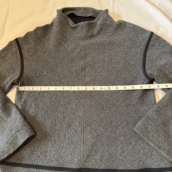 Lululemon 6 On Repeat Mock Neck Pullover Heathered Core Dark Grey Gray - Picture 4 of 8